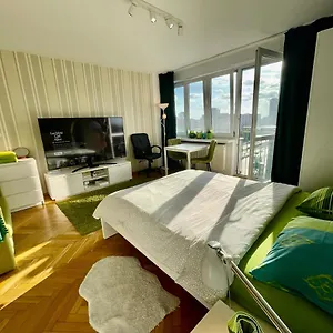  Apartament Super Rondo Onz Metro Nowe Wifi 300 Mb/s Aircondition Netflix Spotify